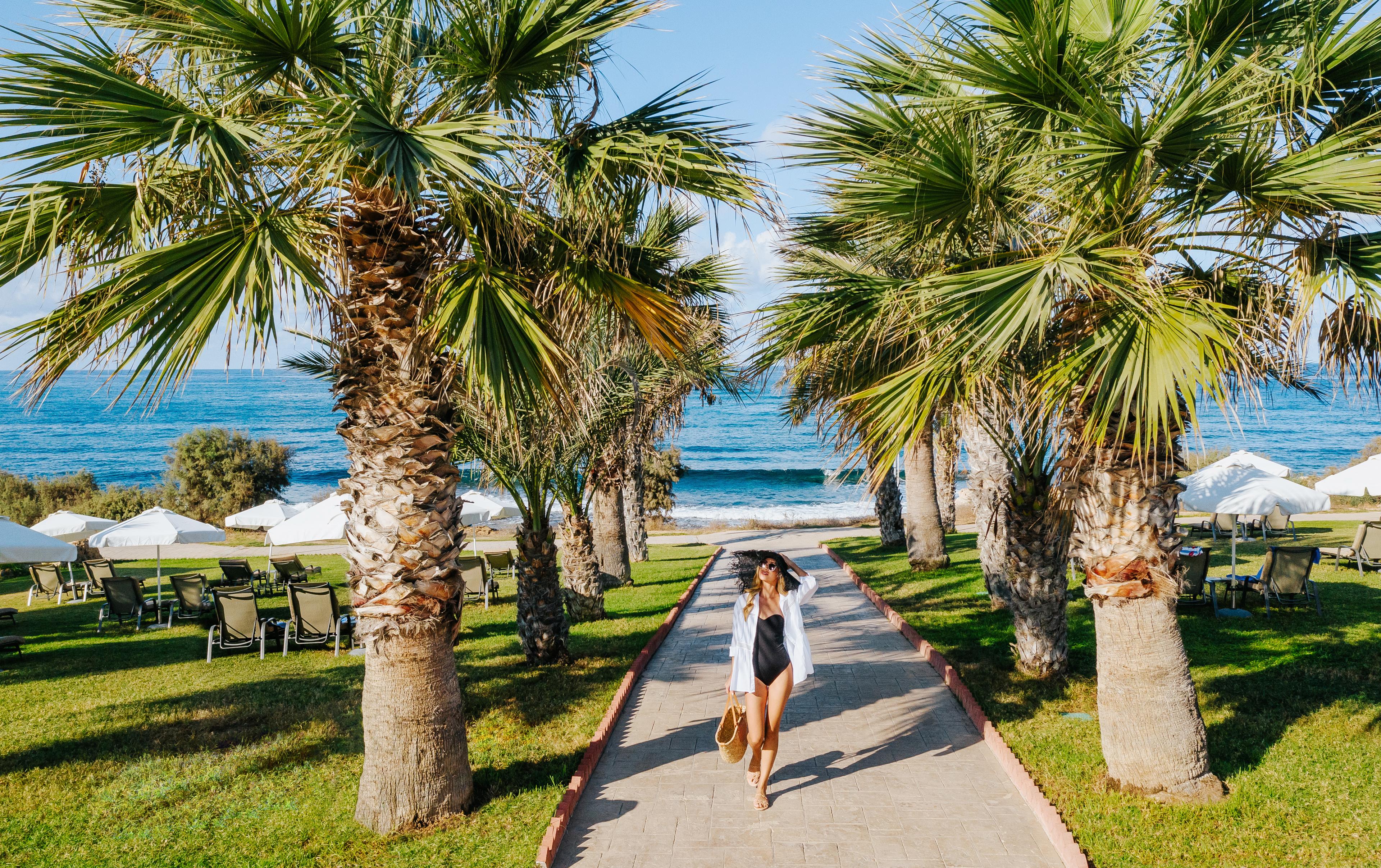 Отель Louis Paphos Breeze Хлоракас Экстерьер фото