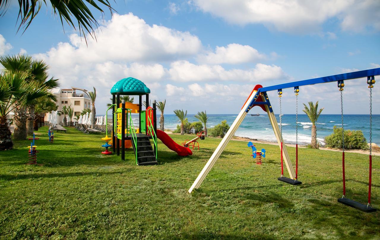 Отель Louis Paphos Breeze Хлоракас Экстерьер фото
